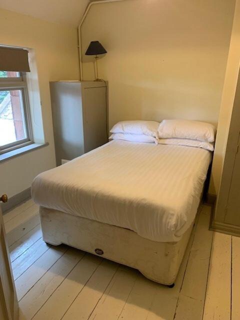 Thornton Manor - Holiday Cottages And Apartments Heswall Phòng bức ảnh